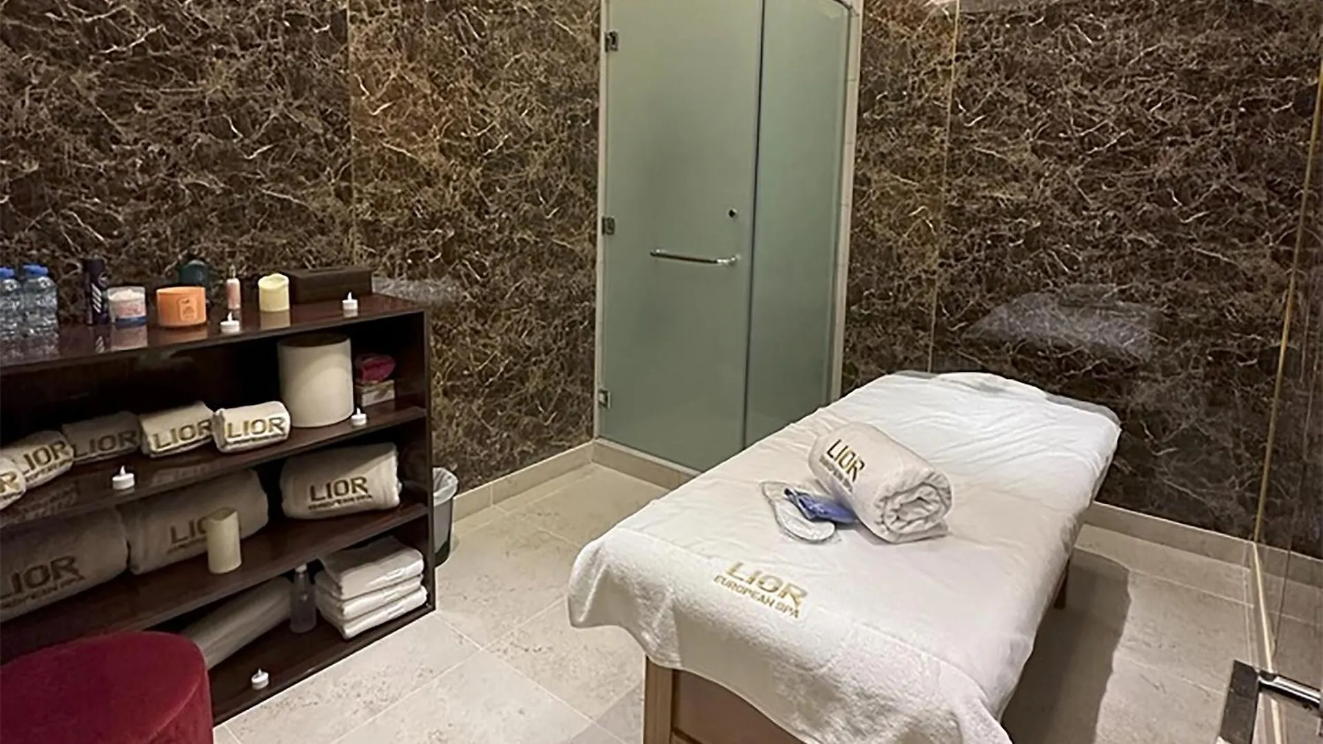 Grand Kingsgate Jaddaf Waterfront Hotel By Millennium Dubai
