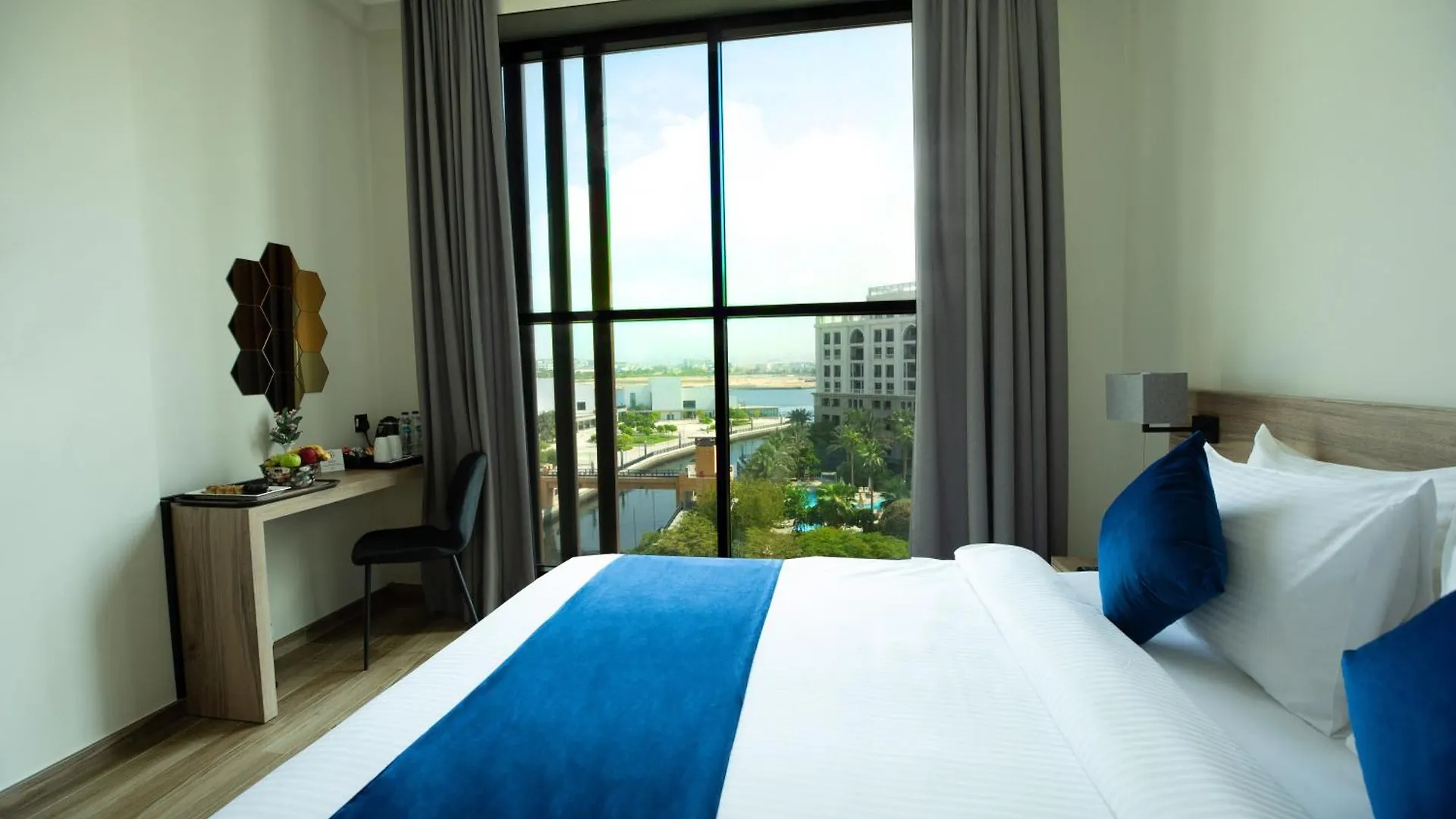Grand Kingsgate Jaddaf Waterfront Hotel By Millennium Dubaï
